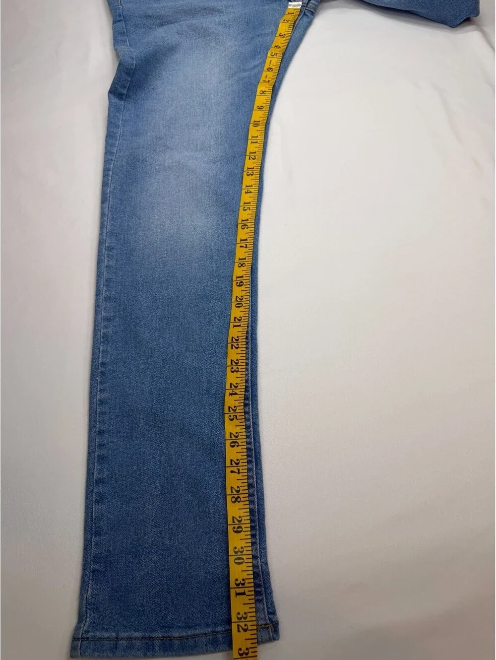 Forever 21 Mens Jeans Straight Leg Wash Size 36 Blue
